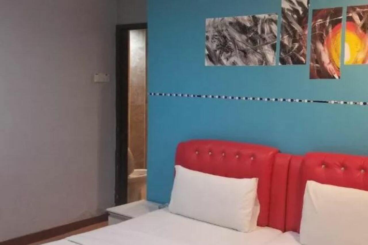 Hotel Ambassador @ Bukit Bintang 2*